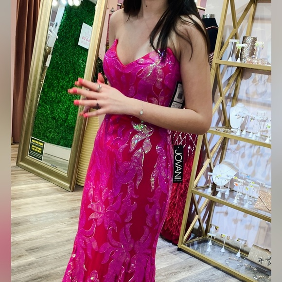 Jovani prom dress size 4 worn once. Make an offer!! - Picture 2 of 2